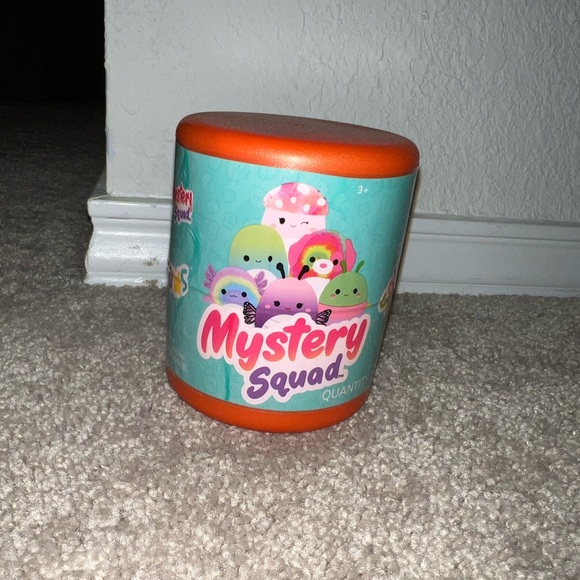 New 4” Original Mystery Capsule Squishmallows - Picture 2 of 3